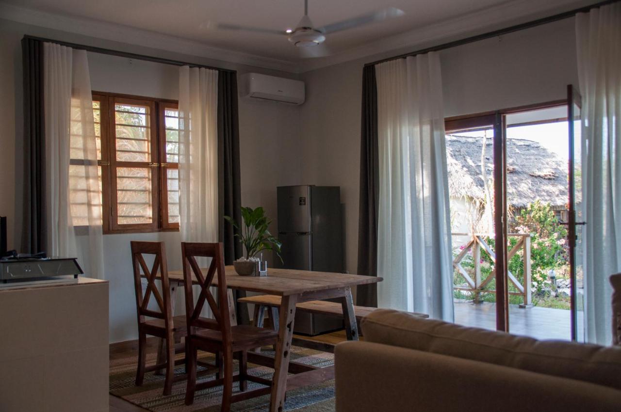 The Cove Hotell Paje Exteriör bild