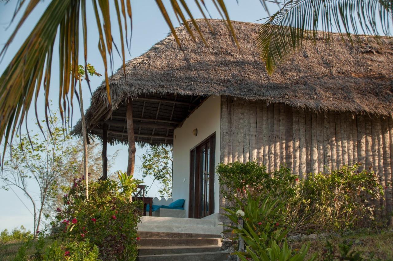 The Cove Hotell Paje Exteriör bild