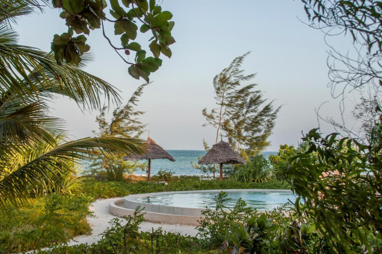 The Cove Hotell Paje Exteriör bild
